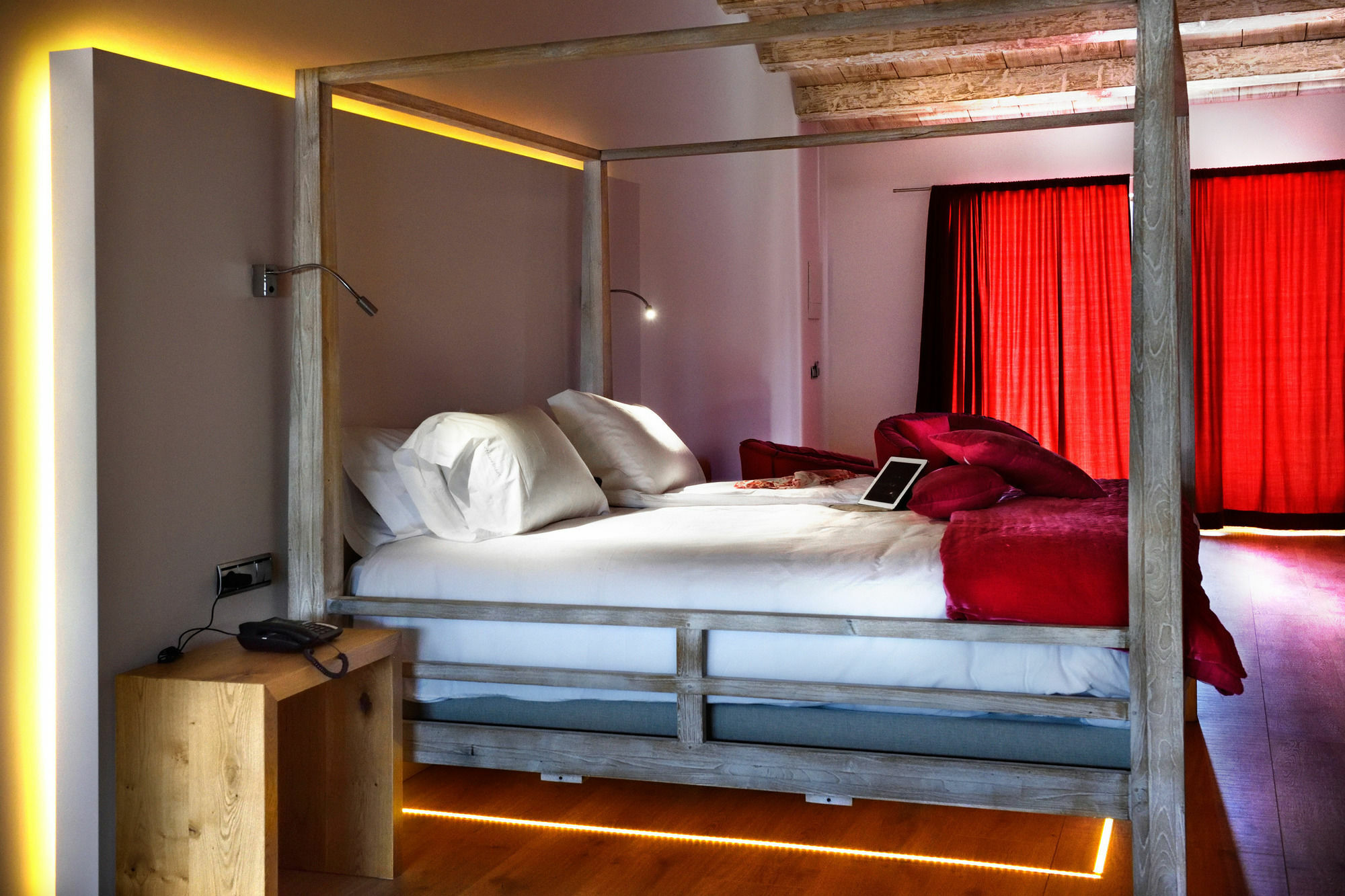 Boutique Hotel Urbisol Calders Extérieur photo