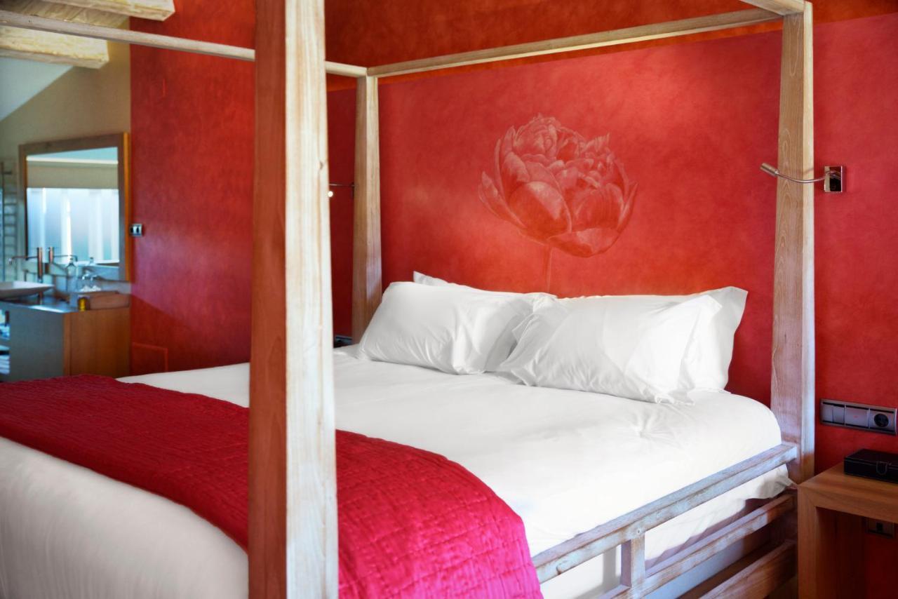 Boutique Hotel Urbisol Calders Extérieur photo